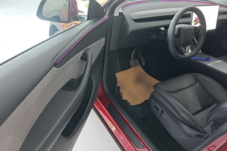 Used Tesla Model Y 2025 Rear-Wheel-Drive Version Driver Seat