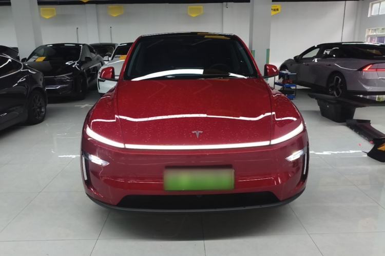 Used Tesla Model Y 2025 Rear-Wheel-Drive Version Front