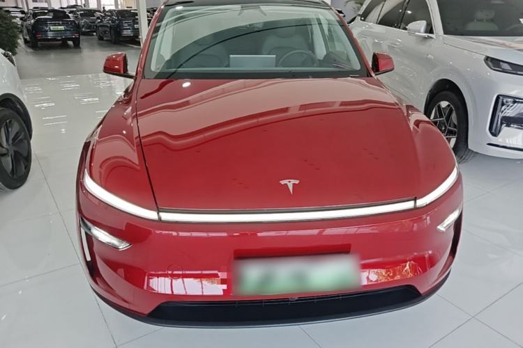 Used Tesla Model Y 2025 Rear-Wheel-Drive Version Front