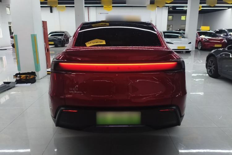 Used Tesla Model Y 2025 Rear-Wheel-Drive Version Rear