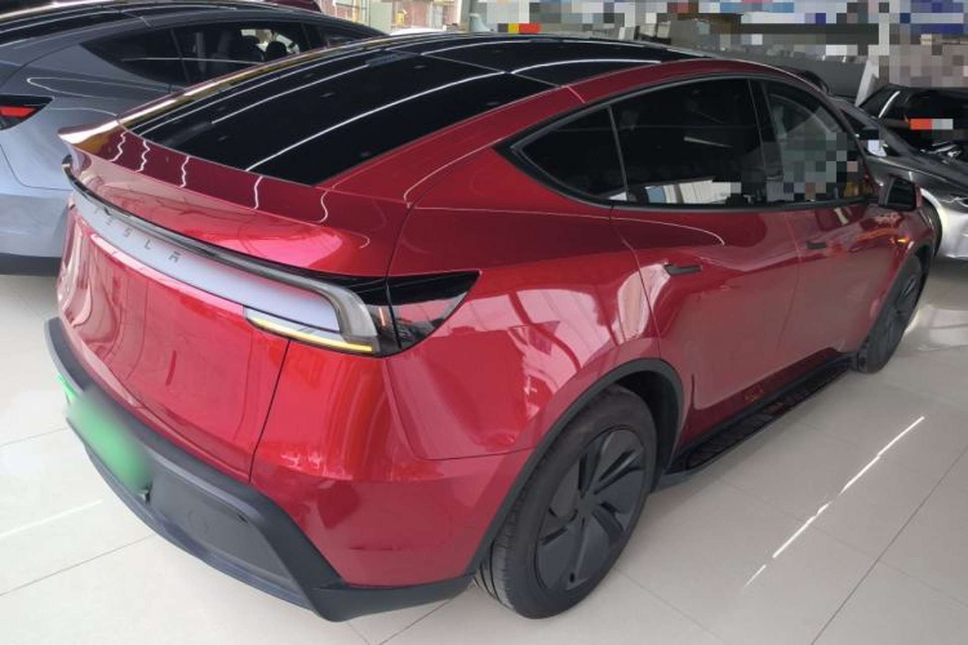 Used Tesla Model Y 2025 Rear-Wheel-Drive Version Rear