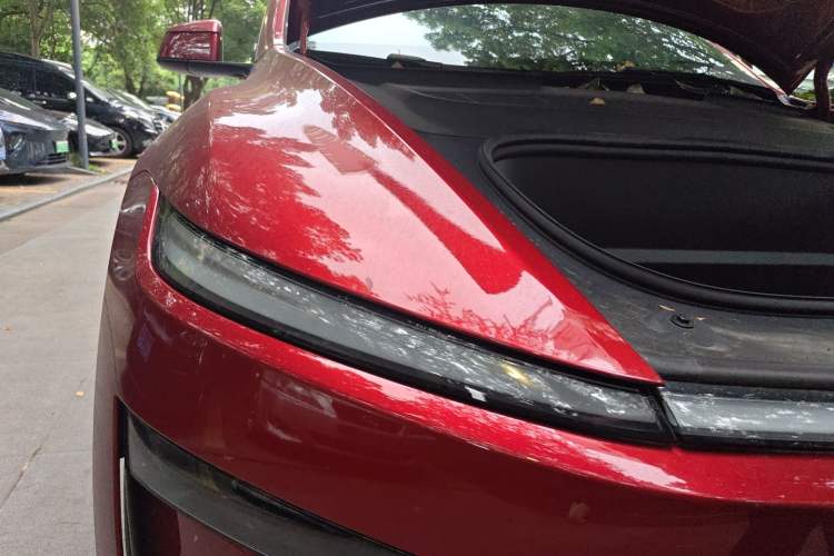 Used Tesla Model Y 2025 Rear-Wheel-Drive Version Right Front Headlight