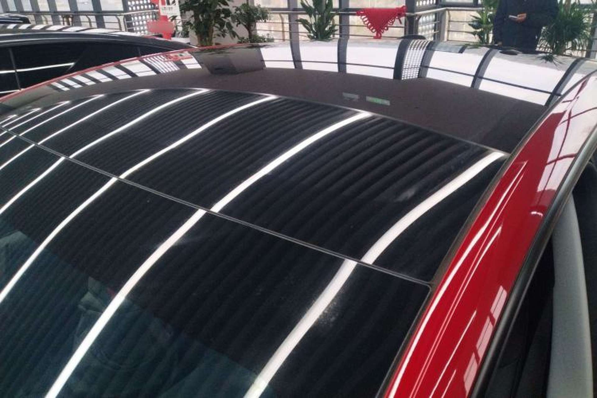 Used Tesla Model Y 2025 Long-Range All-Wheel-Drive Version Roof