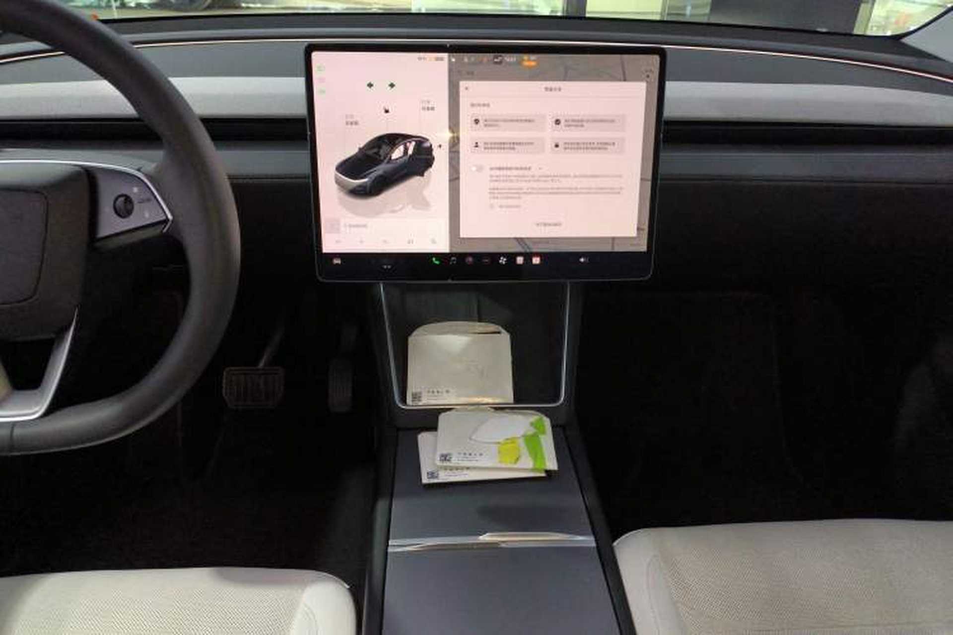 Used Tesla Model Y 2025 Rear-Wheel-Drive Version Audio And AC Panel