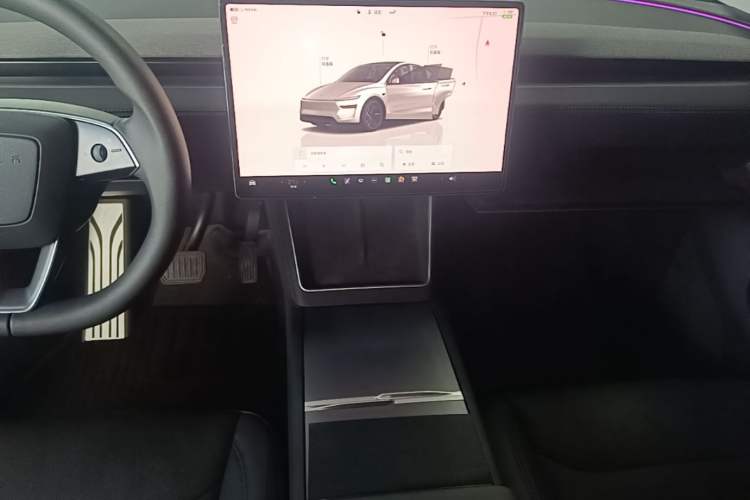 Used Tesla Model Y 2025 Rear-Wheel-Drive Version Audio And AC Panel