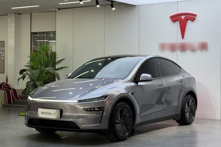 Used Tesla Model Y 2025 Long-Range All-Wheel-Drive Version Guazi used car, China used car export, Used car for sale, Used cars, Cheapest cars for sale