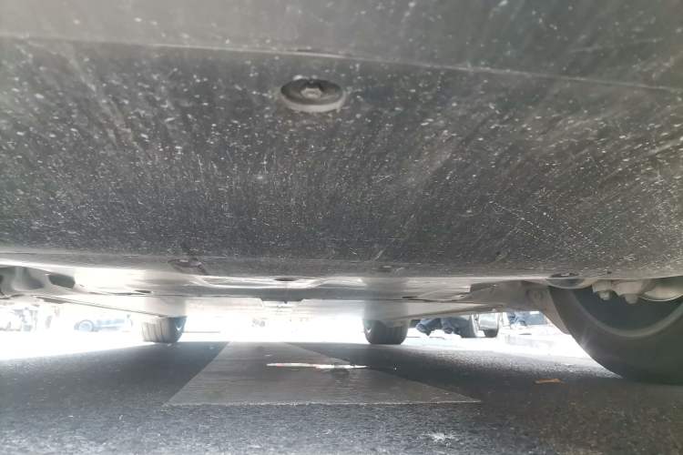 Used Tesla Model Y 2025 Rear-Wheel Drive First Edition Chassis Front
