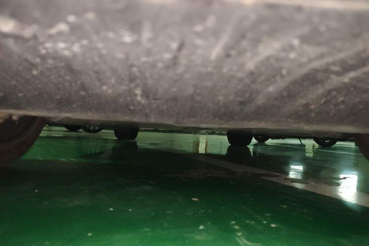 Used Tesla Model Y 2025 Rear-Wheel-Drive Version Chassis Front