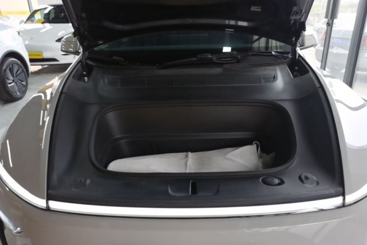 Used Tesla Model Y 2025 Long-Range All-Wheel Drive First Edition Engine Bay