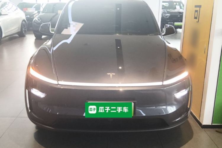 Used Tesla Model Y 2025 Rear-Wheel-Drive Version Front