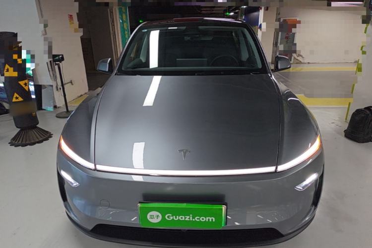 Used Tesla Model Y 2025 Rear-Wheel-Drive Version Front