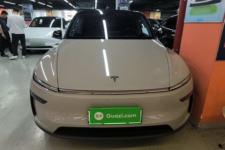 Used Tesla Model Y 2025 Long-Range All-Wheel Drive First Edition Front