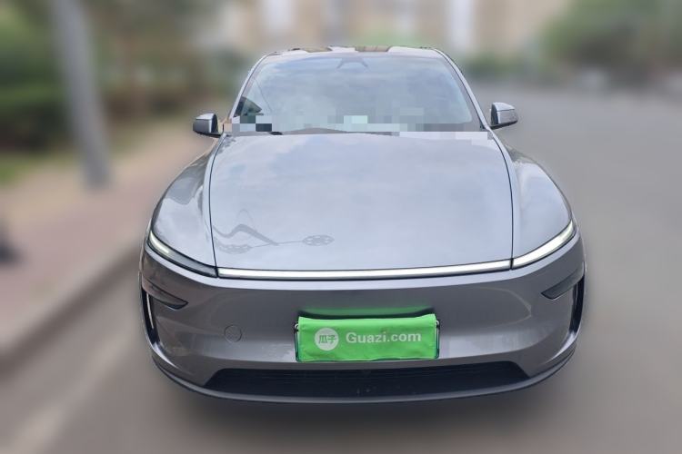 Used Tesla Model Y 2025 Long-Range All-Wheel Drive First Edition Front
