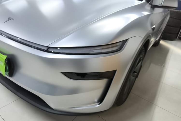 Used Tesla Model Y 2025 Long-Range All-Wheel Drive First Edition Left Front Headlight