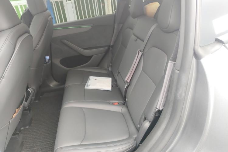 Used Tesla Model Y 2025 Updated Version Long-Range All-Wheel Drive Left Rear Seat