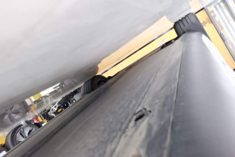 Used Tesla Model Y 2025 Long-Range All-Wheel Drive First Edition Left Side Sill