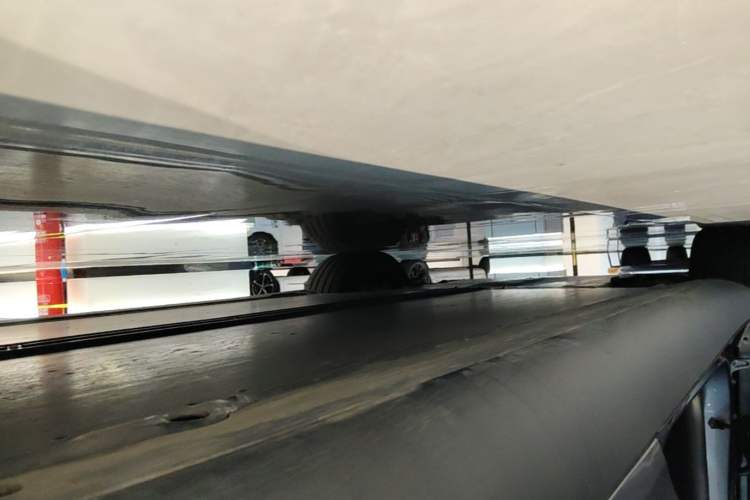 Used Tesla Model Y 2025 Rear-Wheel-Drive Version Left Side Sill