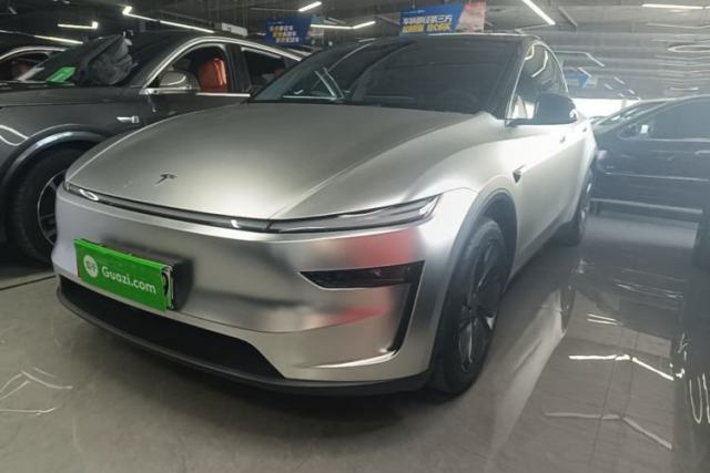 Used Tesla Model Y 2025 Rear-Wheel-Drive Version