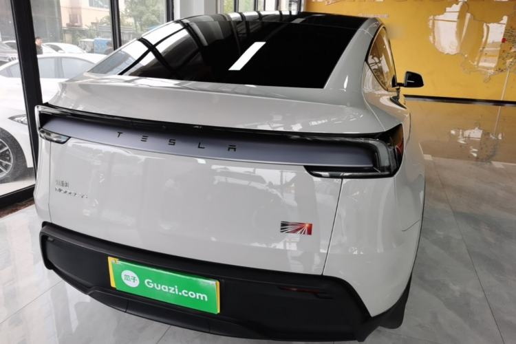 Used Tesla Model Y 2025 Long-Range All-Wheel Drive First Edition Rear