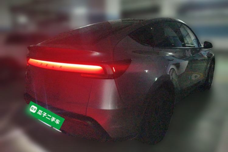 Used Tesla Model Y 2025 Updated Version Long-Range All-Wheel Drive Rear Right 45 Deg