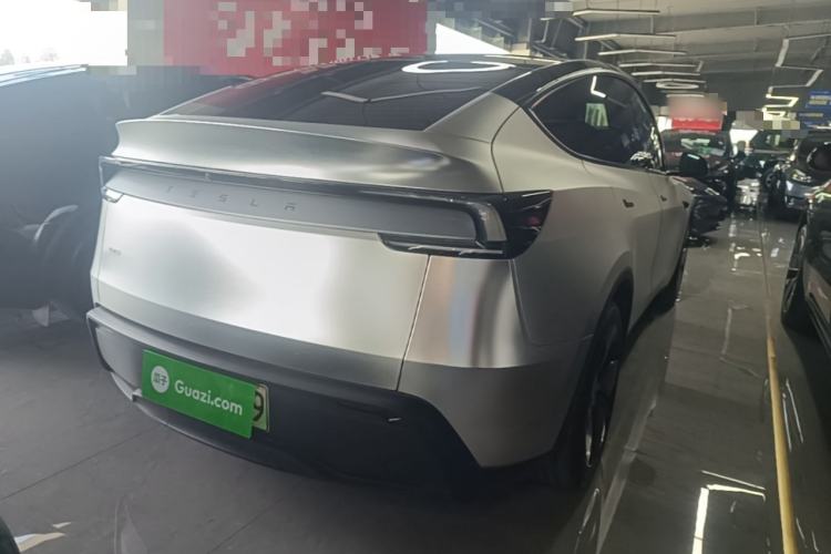 Used Tesla Model Y 2025 Rear-Wheel-Drive Version Rear Right 45 Deg