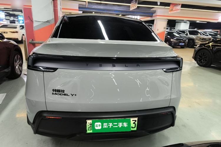 Used Tesla Model Y 2025 Long-Range All-Wheel Drive First Edition Rear