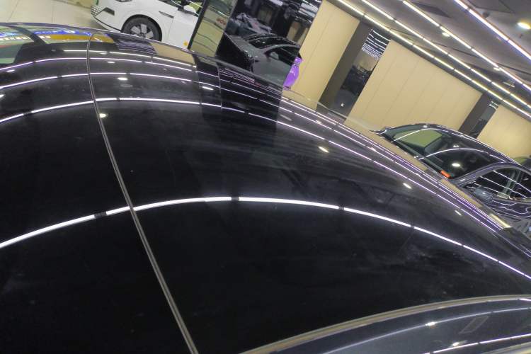 Used Tesla Model Y 2025 Rear-Wheel-Drive Version Roof