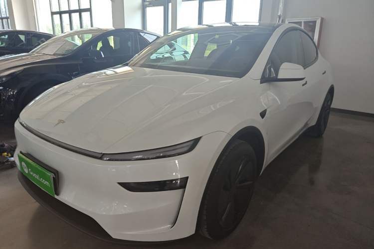 Used Tesla Model Y 2025 Rear-Wheel-Drive Version Guazi used car, China used car export, Used car for sale, Used  cars, Cheapest cars for sale