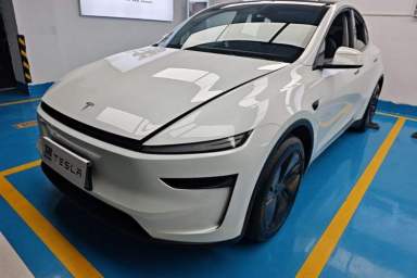 Used Tesla Model Y 2025 Rear-Wheel-Drive Version