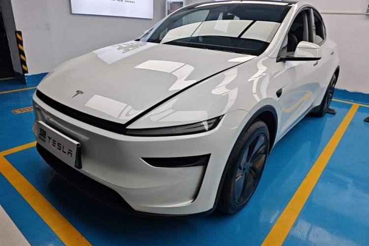 Used Tesla Model Y 2025 Rear-Wheel-Drive Version Guazi used car, China used car export, Used car for sale, Used  cars, Cheapest cars for sale