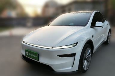 Used Tesla Model Y 2025 Rear-Wheel-Drive Version