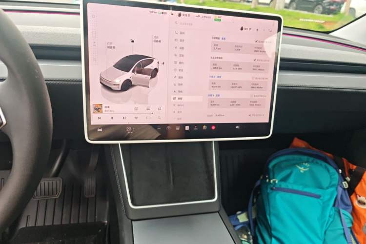 Used Tesla Model Y 2025 Rear-Wheel-Drive Version Audio And AC Panel