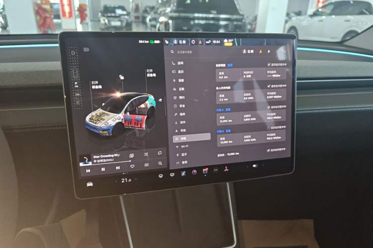 Used Tesla Model Y 2025 Rear-Wheel-Drive Version Audio And AC Panel