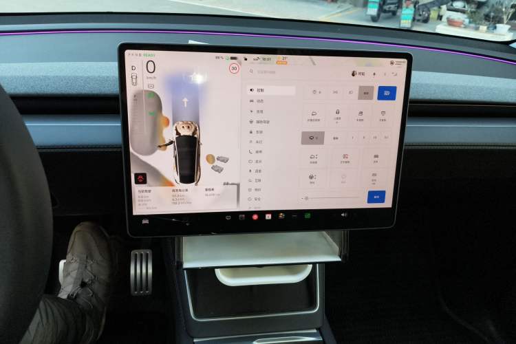 Used Tesla Model Y 2025 Rear-Wheel-Drive Version Audio And AC Panel