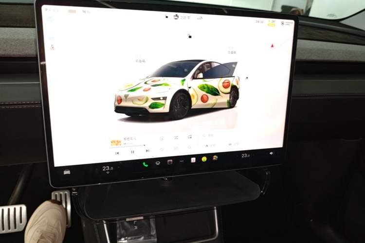 Used Tesla Model Y 2025 Rear-Wheel-Drive Version Audio And AC Panel
