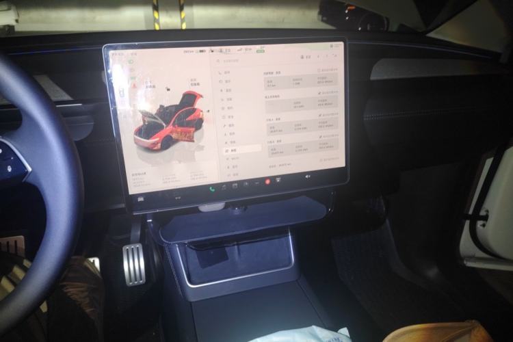 Used Tesla Model Y 2025 Rear-Wheel-Drive Version Audio And AC Panel