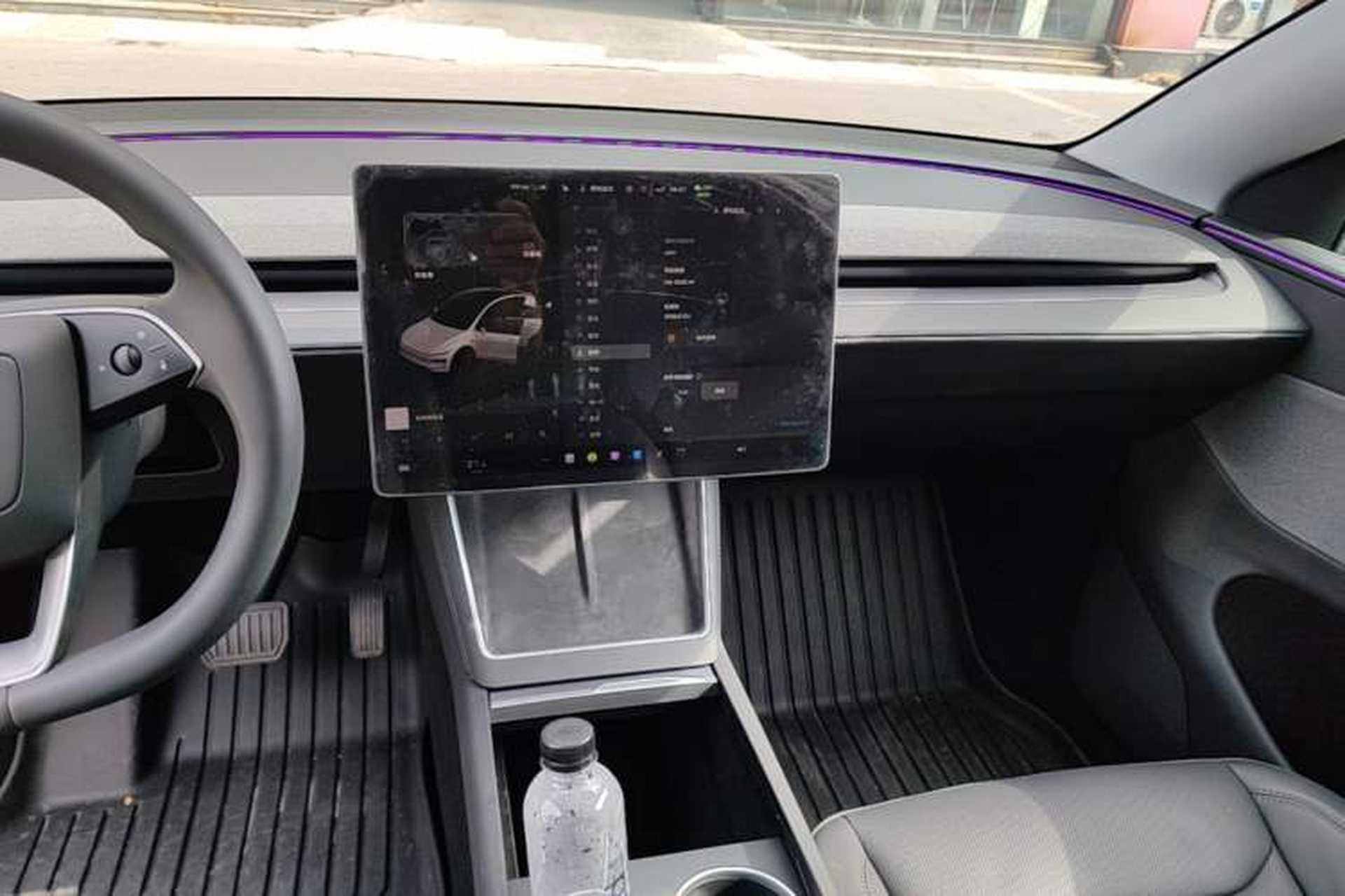 Used Tesla Model Y 2025 Rear-Wheel-Drive Version Audio And AC Panel