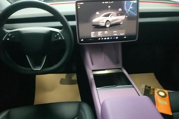 Used Tesla Model Y 2025 Long-Range All-Wheel-Drive Version Audio And AC Panel