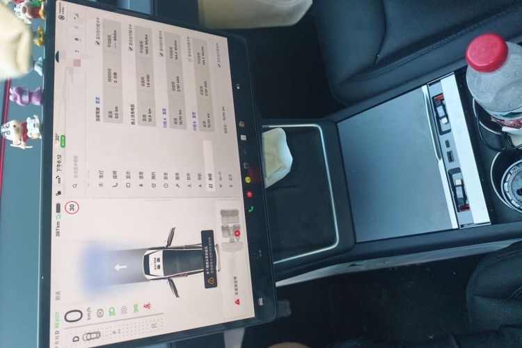 Used Tesla Model Y 2025 Rear-Wheel-Drive Version Audio And AC Panel