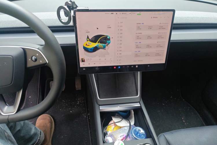 Used Tesla Model Y 2025 Rear-Wheel-Drive Version Audio And AC Panel