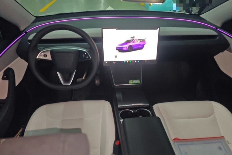 Used Tesla Model Y 2025 Rear-Wheel-Drive Version Center Console
