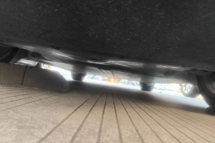 Used Tesla Model Y 2025 Rear-Wheel Drive First Edition Chassis Front