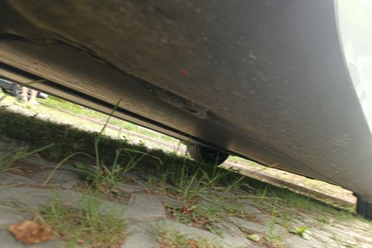Used Tesla Model Y 2025 Rear-Wheel-Drive Version Chassis Front Left