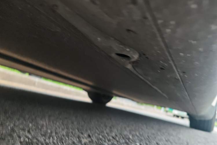 Used Tesla Model Y 2025 Rear-Wheel-Drive Version Chassis Front Left