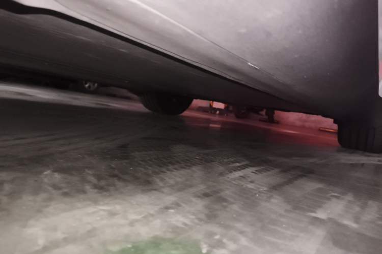 Used Tesla Model Y 2025 Updated Version Long-Range All-Wheel Drive Chassis Front Left