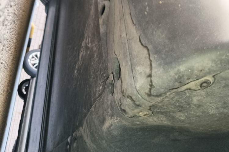Used Tesla Model Y 2025 Rear-Wheel-Drive Version Chassis Front Right