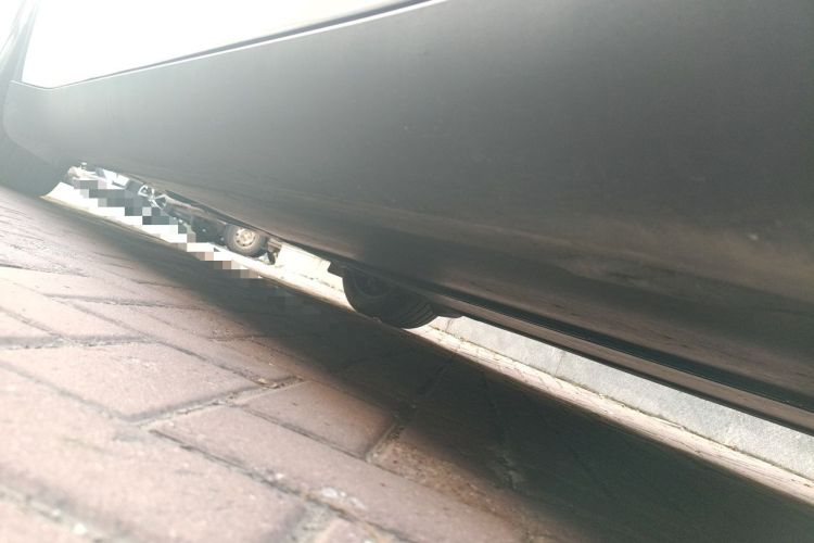 Used Tesla Model Y 2025 Rear-Wheel-Drive Version Chassis Front Right