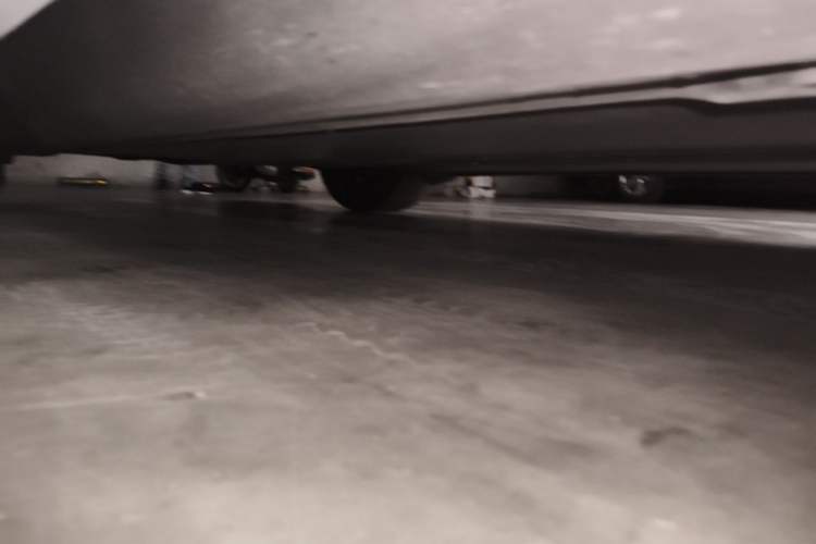 Used Tesla Model Y 2025 Updated Version Long-Range All-Wheel Drive Chassis Front Right