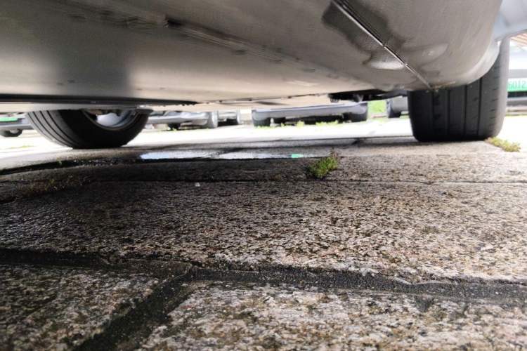 Used Tesla Model Y 2025 Rear-Wheel-Drive Version Chassis Front Right