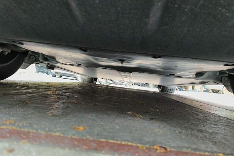 Used Tesla Model Y 2025 Rear-Wheel-Drive Version Chassis Front